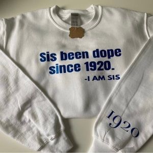 Zeta Phi Beta Sorority Sweatshirt Size S